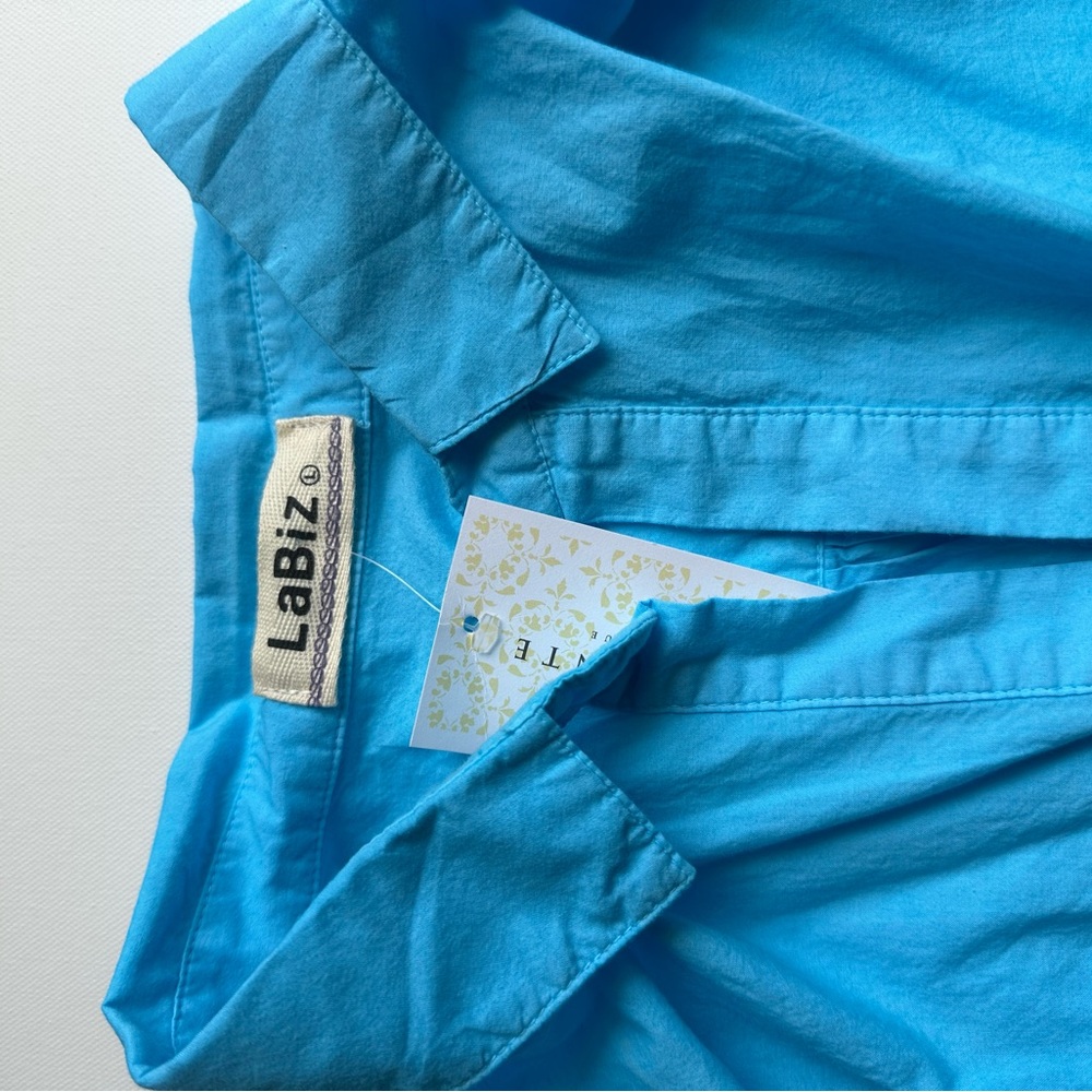 Short sleeve turquoise cotton blouse